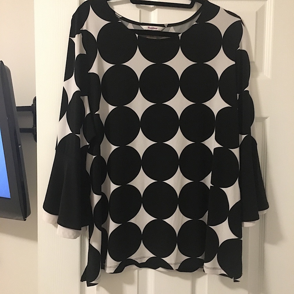 Black and white blouse